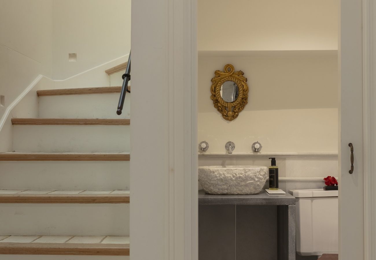 Apartment in Seville - Apt.VI - Torre del Oro (Casa Moneda Sevilla)