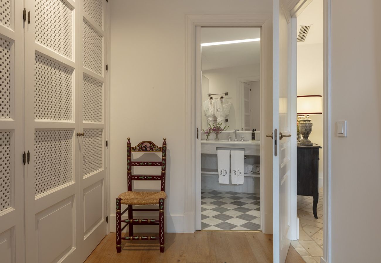 Apartment in Seville - Apt.IX - Casa Pilatos (Casa Moneda Sevilla)